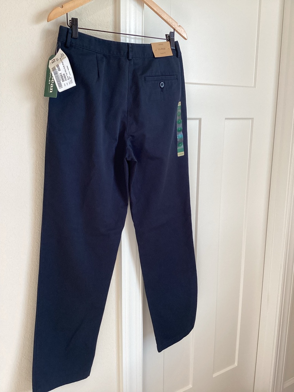 LL Bean Classic Fit Pants Wrinkle Free Cotton New Size 8 Regular Navy - Picture 5 of 9